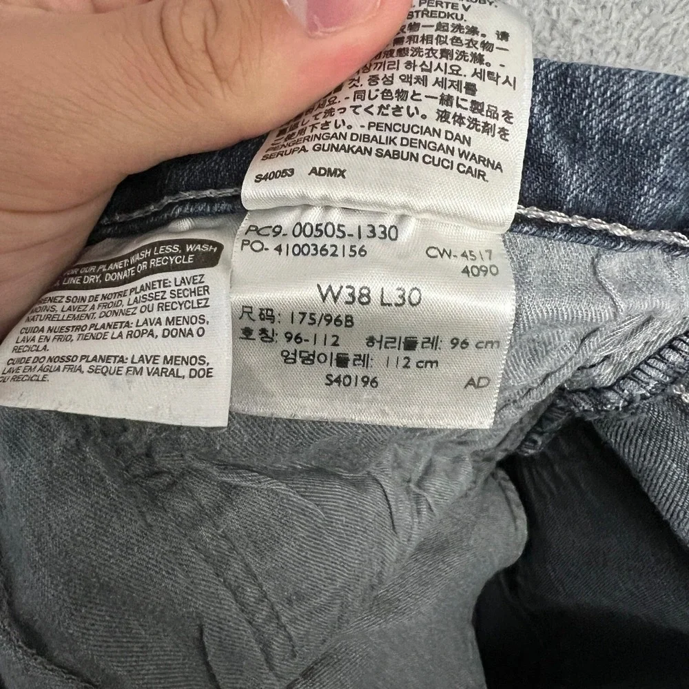 Levi's 505‎ Jeans Mens 38x30 Regular Fit Blue Excellent Straight Leg Denim